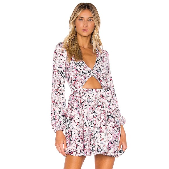Michael Costello Dresses & Skirts - Michael Costello Dress 🌸